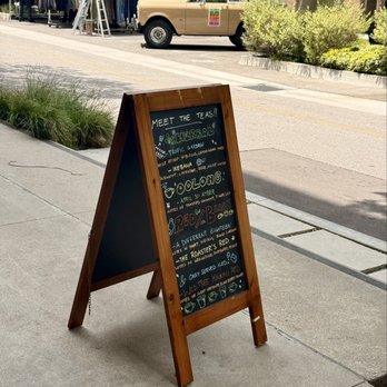 Go Get Em Tiger - Coffee & Tea Near Me - Los Angeles, California