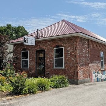 Fine Arts on Fifth - Art Galleries Near Me - Malvern, Iowa Fine Arts on Fifth - Art Galleries Near Me - Malvern, Iowa