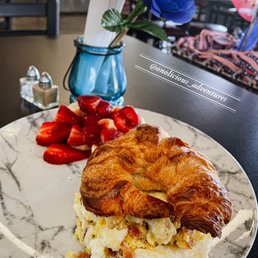 Egg croissant with bacon and cheese Egg croissant with bacon and cheese