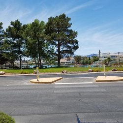 The Lakes Fitness Trail - Where the trail crosses Lake East Drive to Lake Sahara North Park.
