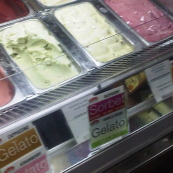 Venda Ravioli - one of the best gelatos ever... absolutely authentic - Italian Near Me - Providence, Rhode Island