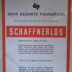 Wiener Lokalbahnen - No conductor on this train.