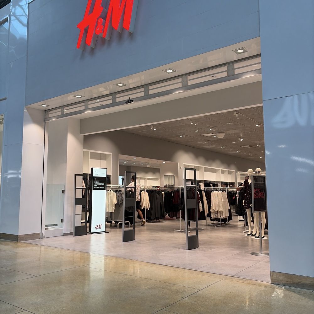 H&M - Men's Clothing Near Me - Miami, Florida H&M - Men's Clothing Near Me - Miami, Florida