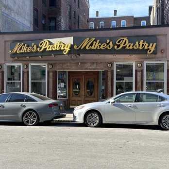 Mike's Pastry - Across street from great lunch spot. Remember they are busy on weekends. Also, Cash Only. - Bakeries Near Me - Boston, Massachusetts Mike's Pastry - Across street from great lunch spot. Remember they are busy on weekends. Also, Cash Only. - Bakeries Near Me - Boston, Massachusetts