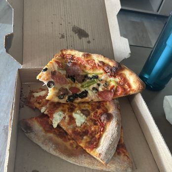 Sinners Pizza - Pizza Near Me - Seattle, Washington Sinners Pizza - Pizza Near Me - Seattle, Washington