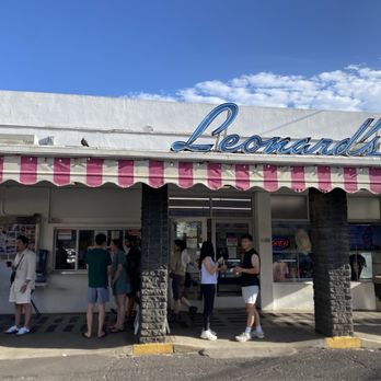 Leonard's Bakery - Outside - Bakeries Near Me - Honolulu, Hawaii Leonard's Bakery - Outside - Bakeries Near Me - Honolulu, Hawaii