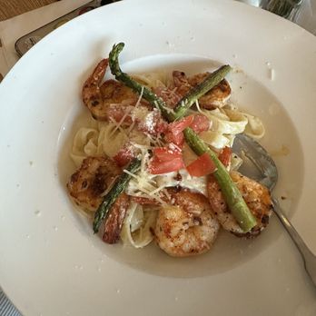 Aliotti's Victorian Corner Restaurant - Fettuccine with prawns - Italian Near Me - Pacific Grove, California