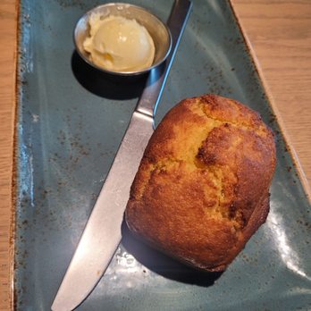 Single Barrel Social - Mini cornbread - Cocktail Bars Near Me - Brighton, Michigan