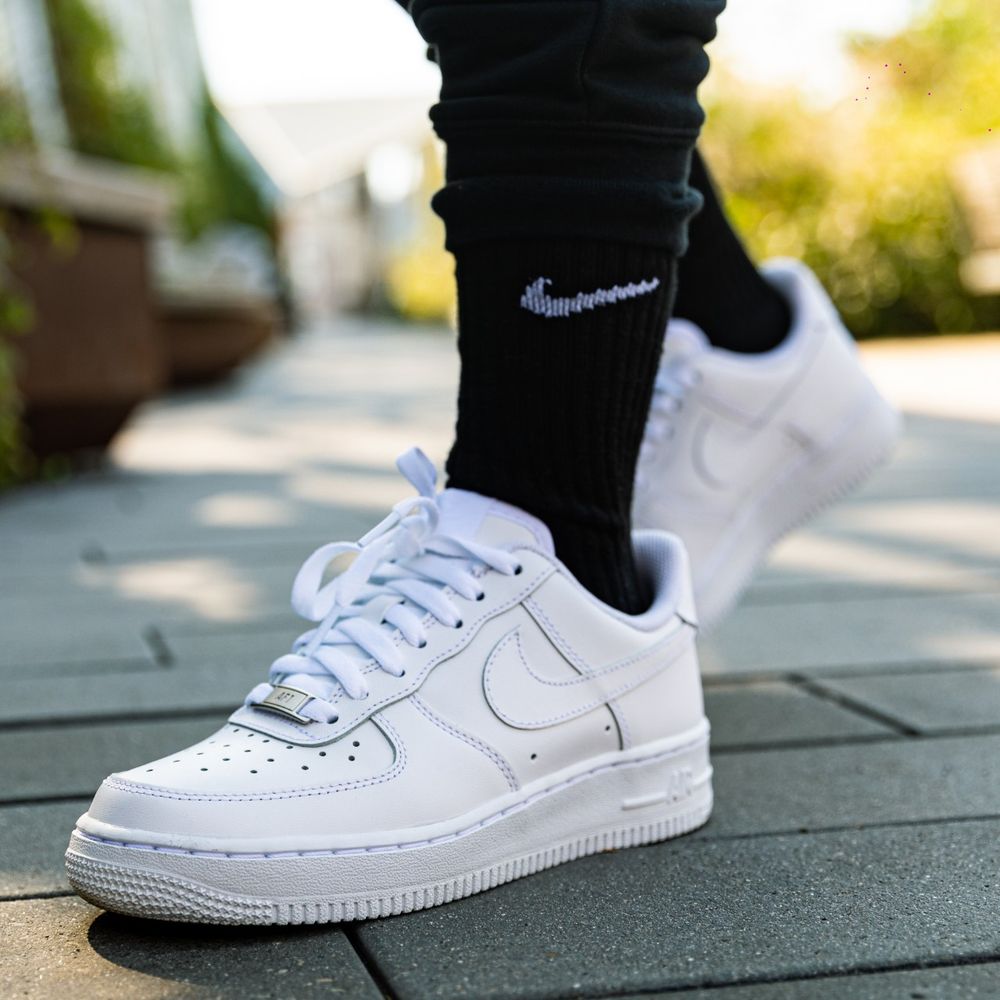 Foot Locker Logo