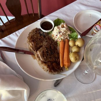 Skipper Ben's - Steak - Bed & Breakfast Near Me - Cupids, Newfoundland and Labrador
