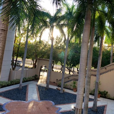 Neiman Marcus by null