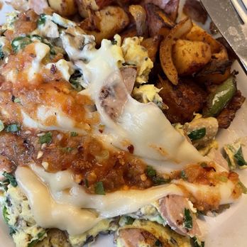 Bill's Cafe - Petaluma Scramble - Breakfast & Brunch Near Me - San Jose, California Bill's Cafe - Petaluma Scramble - Breakfast & Brunch Near Me - San Jose, California
