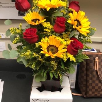 Daisy Kart Florist - Flowers - Florists Near Me - Norco, California Daisy Kart Florist - Flowers - Florists Near Me - Norco, California