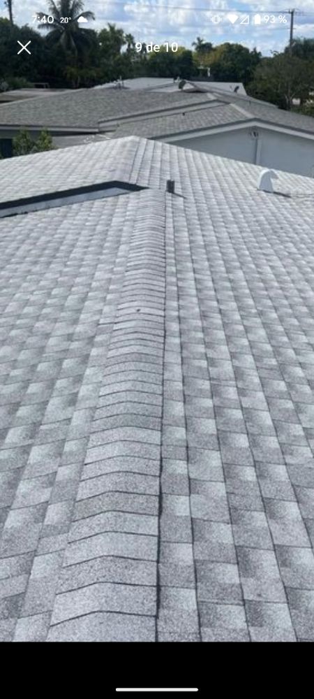 Slide of Jorge Jorgi