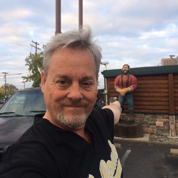 Lumberjacks Restaurant - Diners Near Me - Redding, California Lumberjacks Restaurant - Diners Near Me - Redding, California