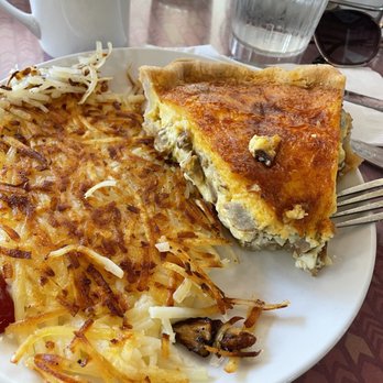 Sweetie Pie's - quiche and hashbrown - Breakfast & Brunch Near Me - Placerville, California Sweetie Pie's - quiche and hashbrown - Breakfast & Brunch Near Me - Placerville, California