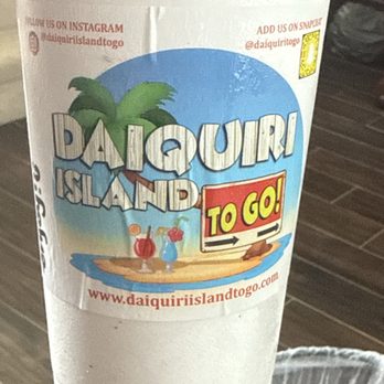 Candy Shack Daiquiris - Drive-Thru Bars Near Me - Missouri City, Texas