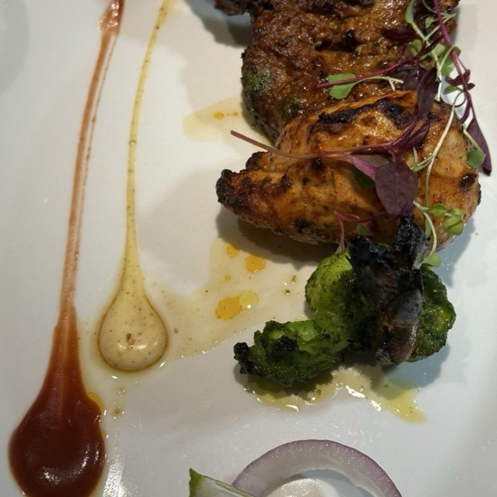 Silka Borough Market - Tandoori small plate - Indian Near Me - London, XGL Silka Borough Market - Tandoori small plate - Indian Near Me - London, XGL