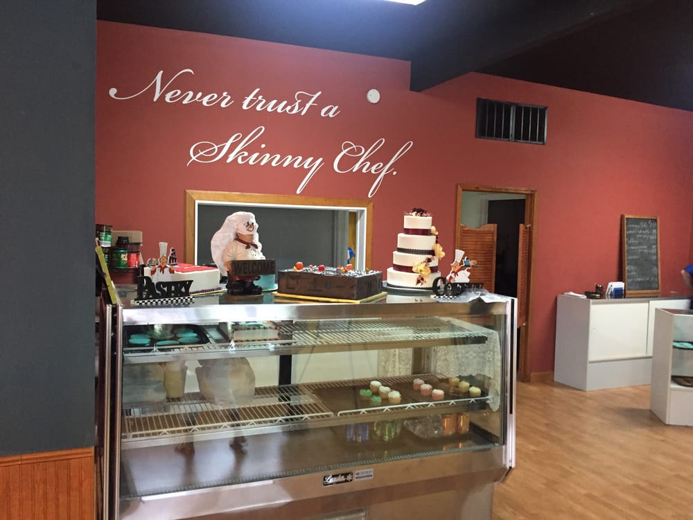 SIMPLY DAVIDS Updated October 2024 113 S Russell St, Marion