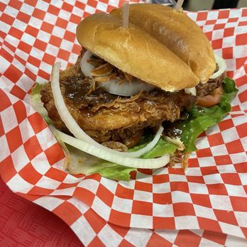 World Fried Chicken - Giant and delicious garlic G6A - SoyGarlic Fried-Wichi - Chicken Shop Near Me - Ontario, California