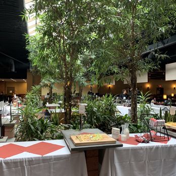 Stage House Tavern - Many things sparsely filled and no one attending the omelette or carving stations... - American Near Me - Mountainside, New Jersey Stage House Tavern - Many things sparsely filled and no one attending the omelette or carving stations... - American Near Me - Mountainside, New Jersey