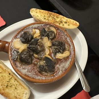 The Hub German Restaurant & Lounge - Escargo - German Near Me - St. Robert, Missouri