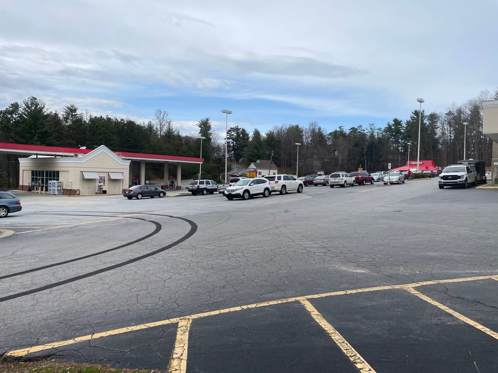 INGLE’S MARKETS Updated August 2024 499 Weaverville Rd, Asheville