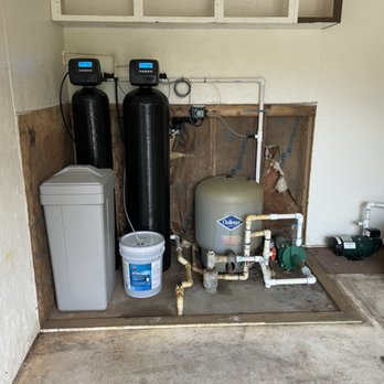 Peyton Plumbing - Iron breaker water softener system and Peroxide injector. Softens water, Cleans minerals from water and removes sulfur!!! - Plumbing Near Me - Jacksonville, Florida