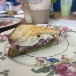 Turkey Pesto Sandwich