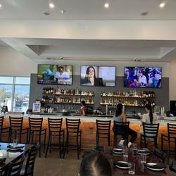 1933 Kitchen & Bar - View of the bar