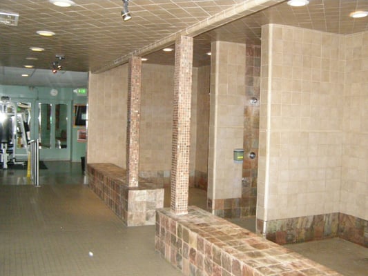 Photo of 1350 Club - Wilmington, CA, US. Showers