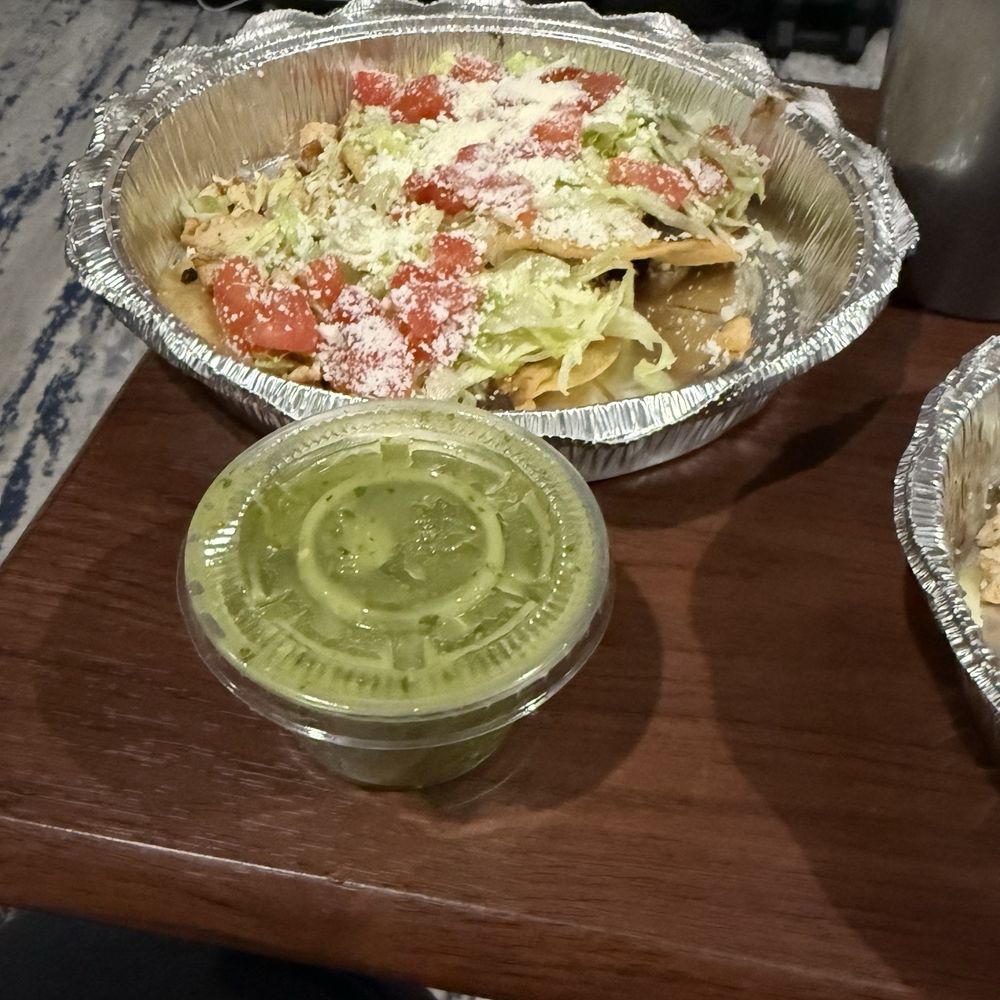 Plaza Garibaldi Mexican Restaurant - Tostadas with Chicken and their perfect spicy green sauce - Mexican Near Me - Yonkers, New York Plaza Garibaldi Mexican Restaurant - Tostadas with Chicken and their perfect spicy green sauce - Mexican Near Me - Yonkers, New York