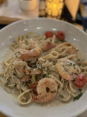 Pino's by null