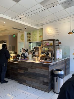 Okayama Kobo Bakery & Cafe DTLA by null