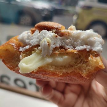 Sesame Donuts - Inside the banana pudding - Donuts Near Me - Portland, Oregon Sesame Donuts - Inside the banana pudding - Donuts Near Me - Portland, Oregon