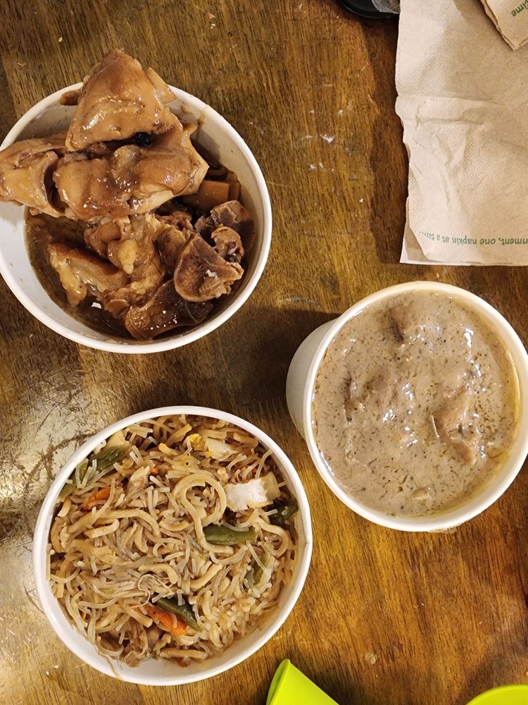 YMA YMAS 42915 Dequindre Rd, Troy, Michigan Noodles Restaurant