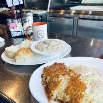 Sunrise Cafe @ Uptown - Breakfast & Brunch Near Me - Noblesville, Indiana