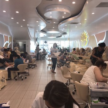 Bijou Nails & Spa - The inside of the salon. - Eyelash Service Near Me - Glendale, California Bijou Nails & Spa - The inside of the salon. - Eyelash Service Near Me - Glendale, California
