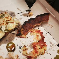 Brick Oven Pizza & Scoops N' Cones