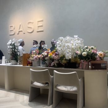 Base Nail Bar - Gorgeous flowers at the launch party. Congrats P & Changnam proud of you all! Wishing you all another hit success (: - Nail Salons Near Me - West Hollywood, California Base Nail Bar - Gorgeous flowers at the launch party. Congrats P & Changnam proud of you all! Wishing you all another hit success (: - Nail Salons Near Me - West Hollywood, California