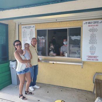 WILLY Cafe And Market - Great new spot for coffee, juice, and smoothies. Coffee from Colombia! - Juice Bars & Smoothies Near Me - Boynton Beach, Florida WILLY Cafe And Market - Great new spot for coffee, juice, and smoothies. Coffee from Colombia! - Juice Bars & Smoothies Near Me - Boynton Beach, Florida