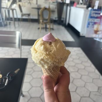Gerald's Ice Cream Bar - Ice Cream & Frozen Yogurt Near Me - Virginia Beach, Virginia