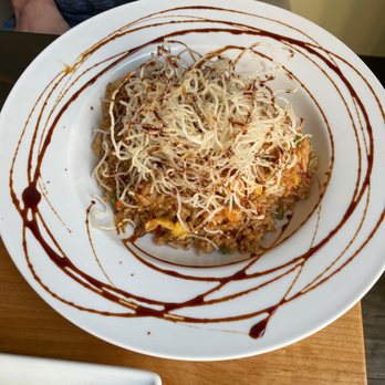 Panka Peruvian Restaurant - Arroz Chaufa de Mariscos - Peruvian Near Me - Des Moines, Iowa