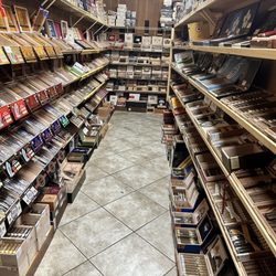 F & M Cigars - Humidor