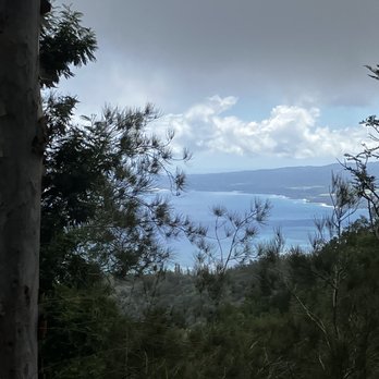 Kealia Trail - View of Northshore - Hiking Near Me