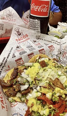 Tacos Los Irresistibles by null