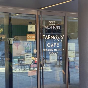 FARMacy Café - Cute little doorway in a beautiful courtyard - Food Trucks Near Me - Charlottesville, Virginia