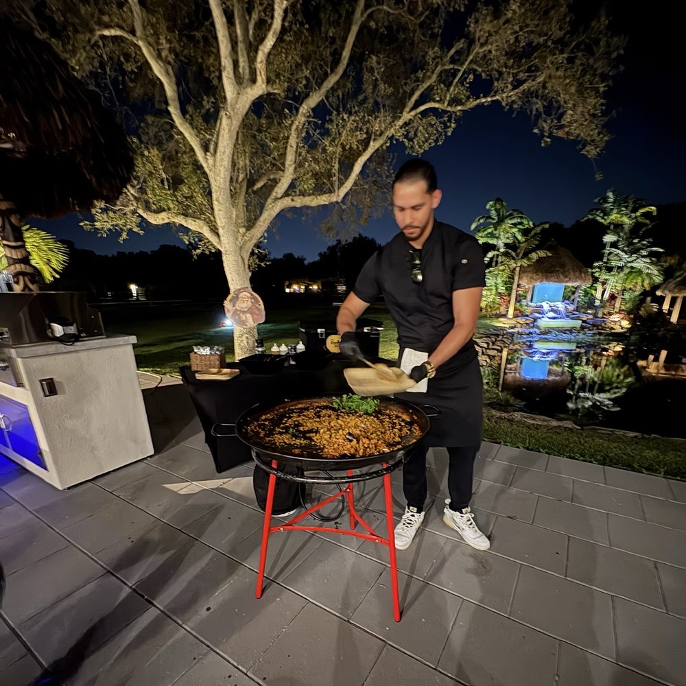 Paella305 - Caterers Near Me