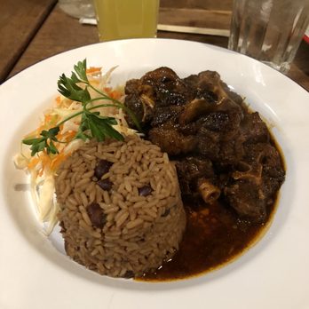 Stella's - Oxtail lunch special and passion fruit lemonade - Caribbean Near Me - Brooklyn, New York