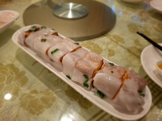 Golden Paramount Seafood Restaurant by null